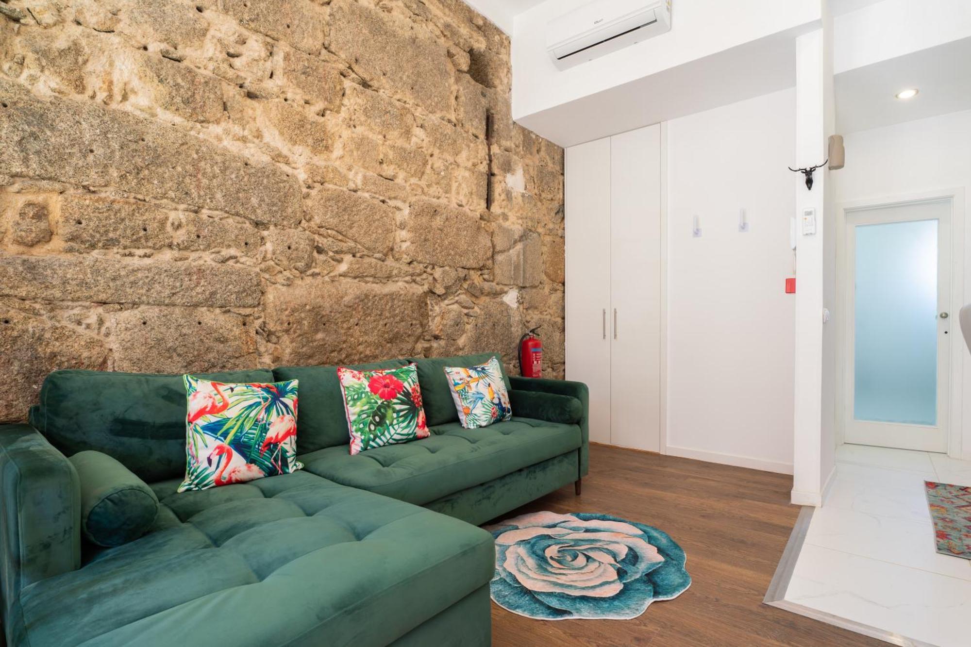 Central Cozy Stay 2 Ac Near Metro Porto Ngoại thất bức ảnh